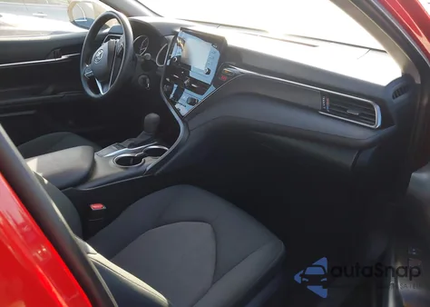 2023 Toyota Camry Le из США, поврежденный, VIN 4T1C11AK6PU129021